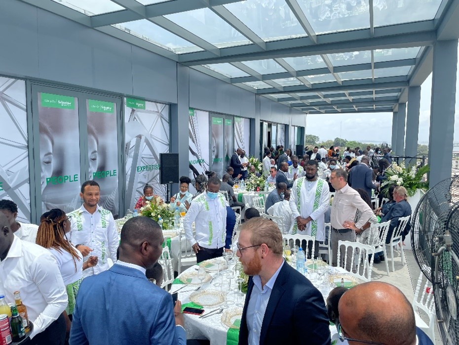 Inauguration Bureaux de Schneider à Abidjan